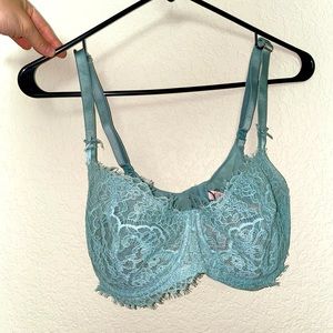 Victoria Secret Dream Angels push-up without padding 36DD bra